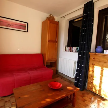Hameau 209 公寓 *